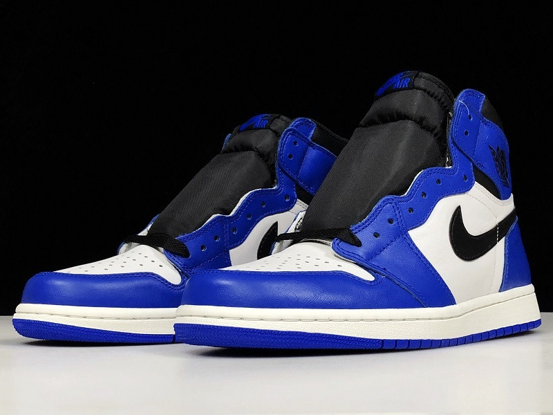 Air Jordan 1 Retro High OG 555088-403