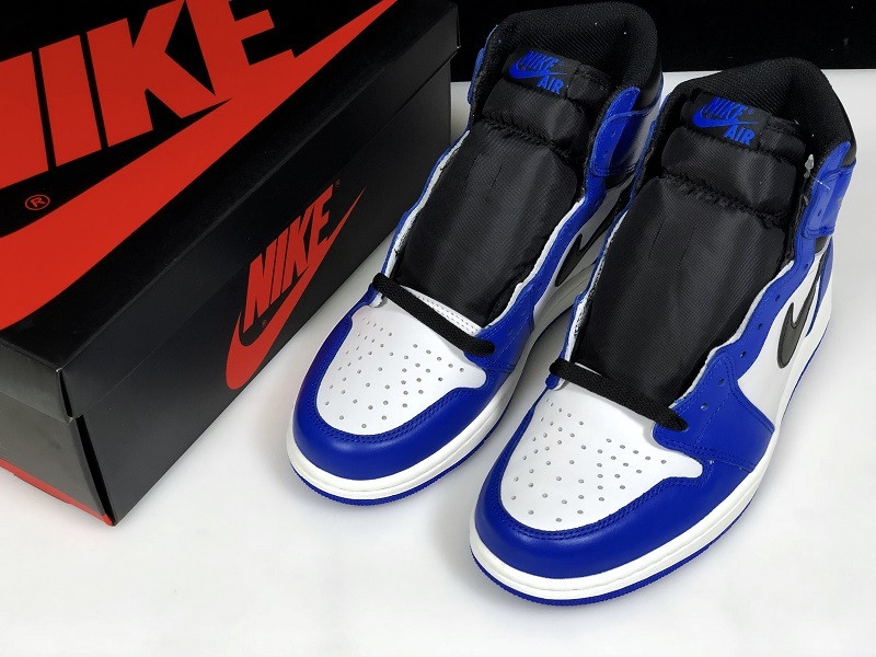 Air Jordan 1 Retro High OG 555088-403