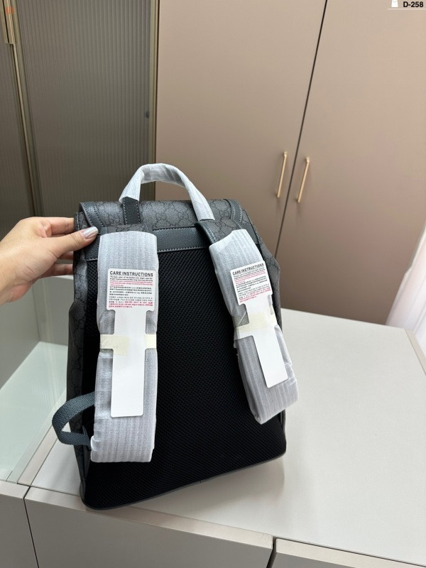 G-U-C-C-1 BAGS