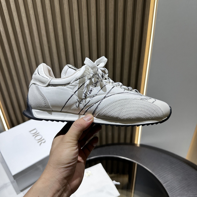 D-Sketch Sneaker