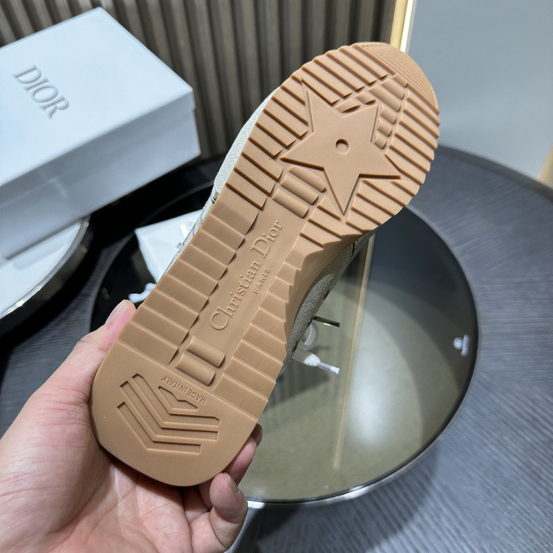 D-Sketch Sneaker