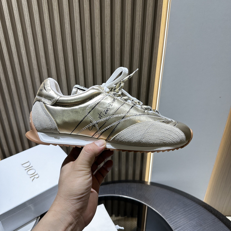 D-Sketch Sneaker