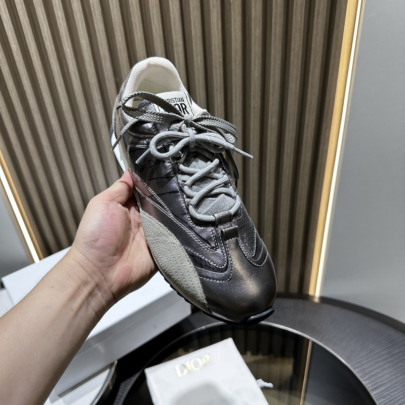 D-Sketch Sneaker