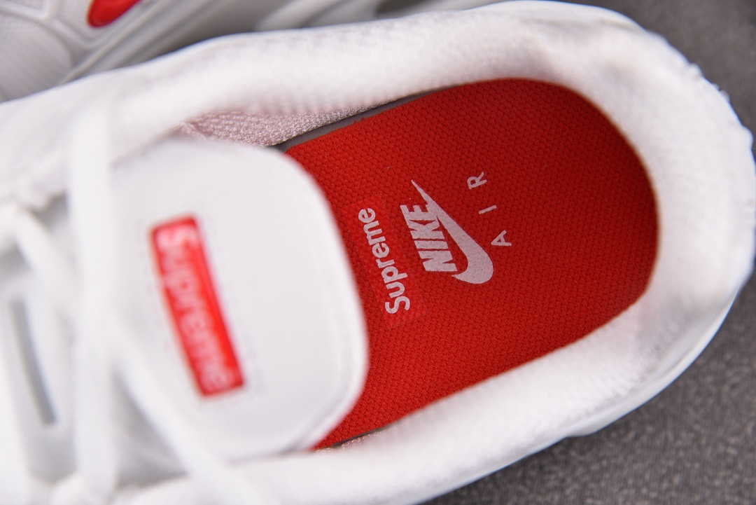 Nike Air Max Plus S*prem* White - DA1472-100