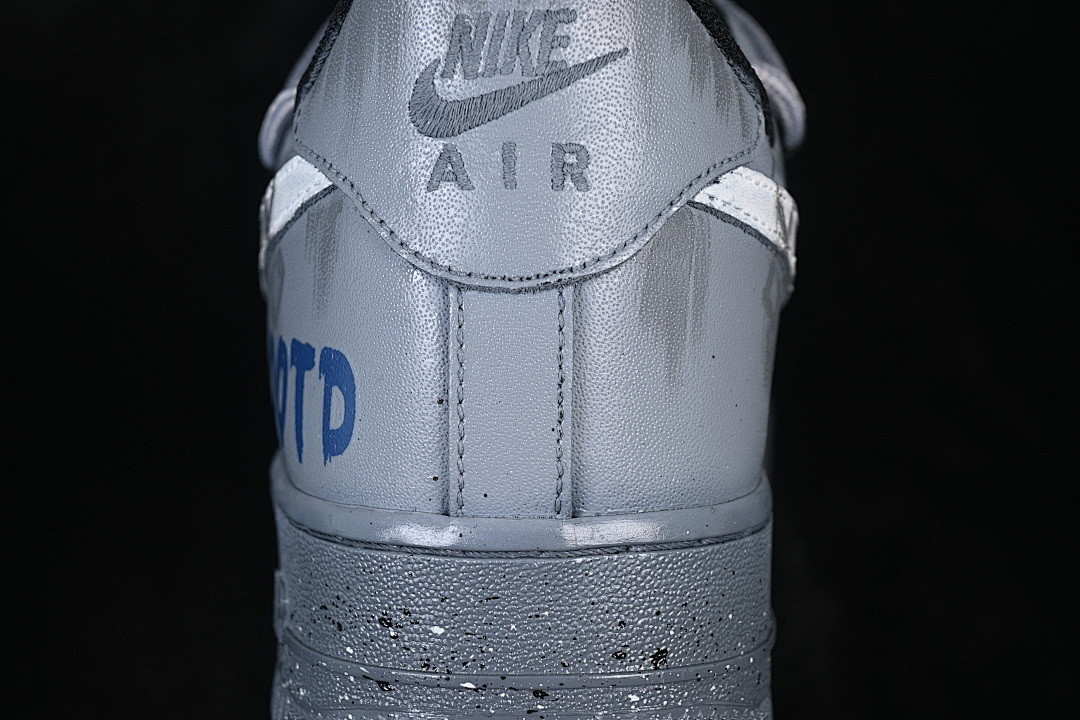 Nike Air Force 1 Low 