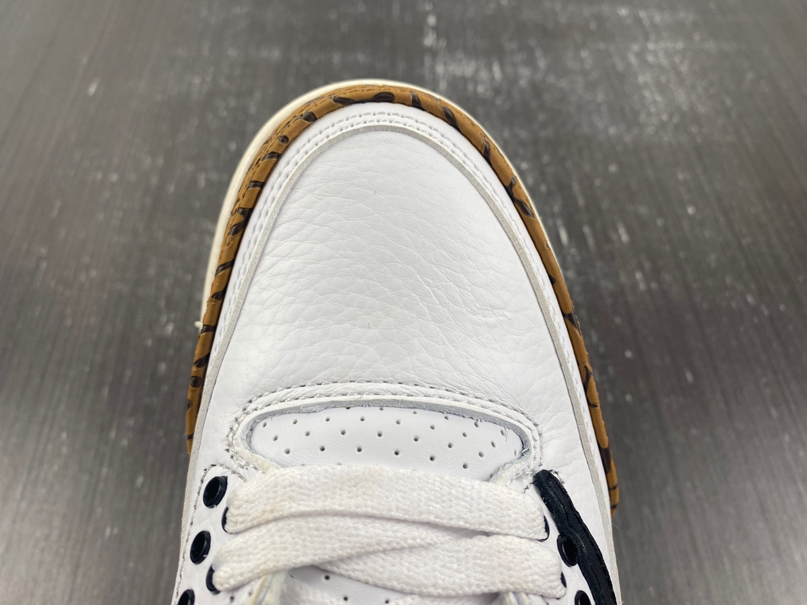 Travis Scott x Air Jordan 3 “Palomino” CT8532-120