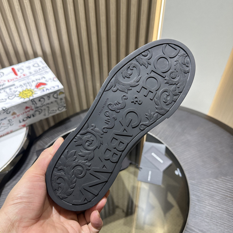 DG SNEAKER