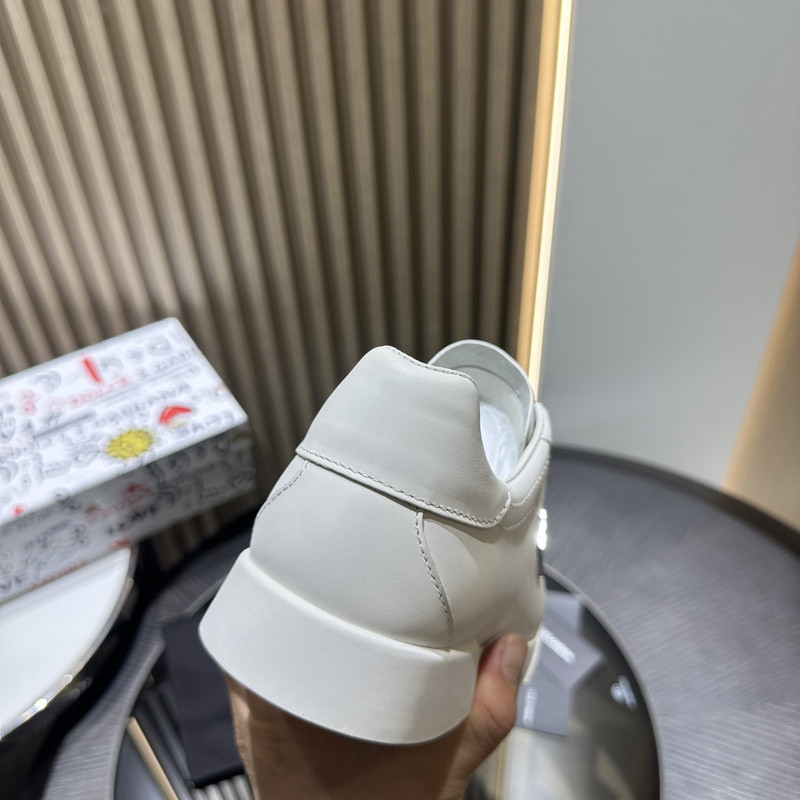 DG SNEAKER