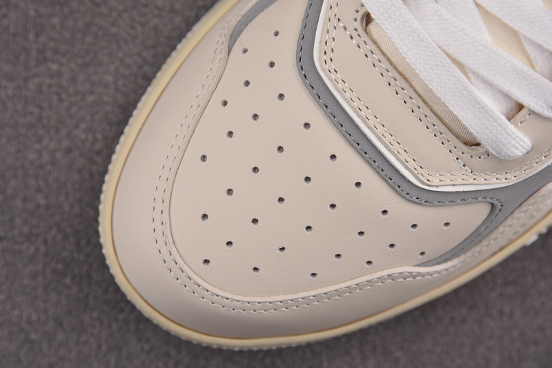 DIOR SNEAKERS