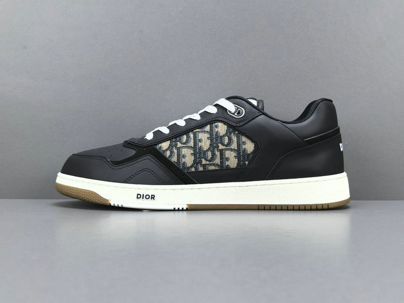 DIOR SNEAKERS