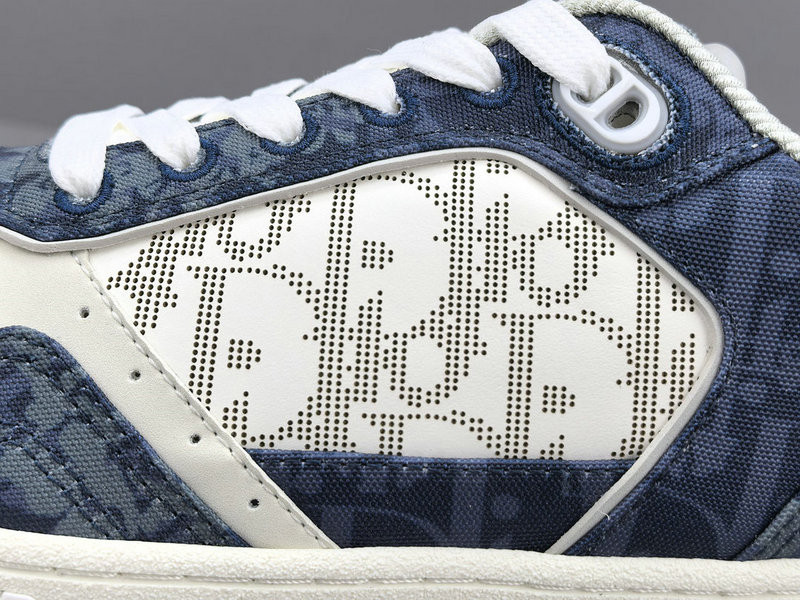 DIOR SNEAKERS