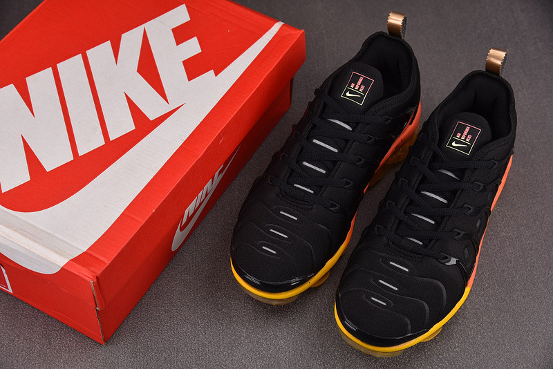 Air VaporMax Plus