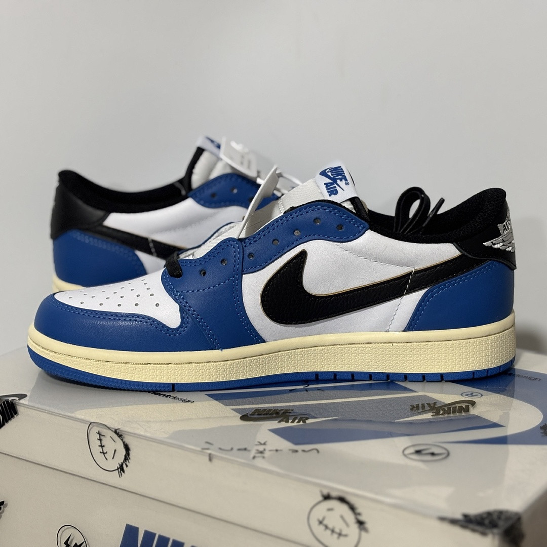 Travis Scott x Air Jordan 1 Low DM7866-141