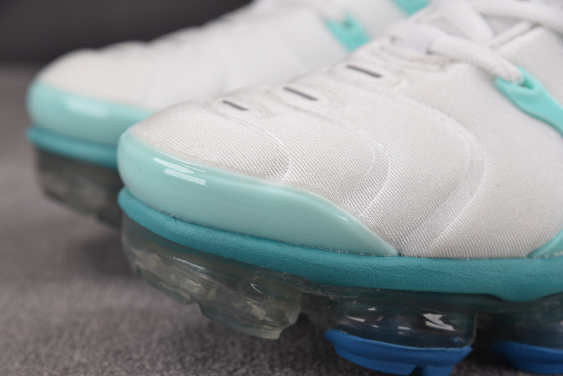 Air VaporMax Plus