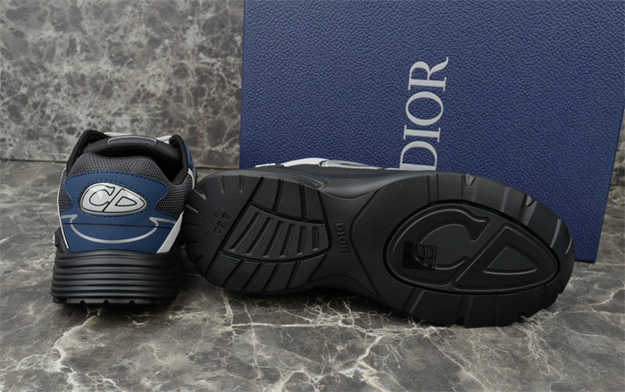 DR B30 SNEAKER