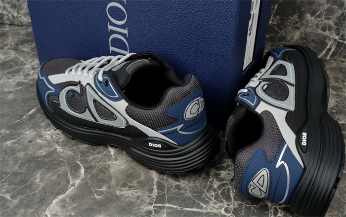 DR B30 SNEAKER