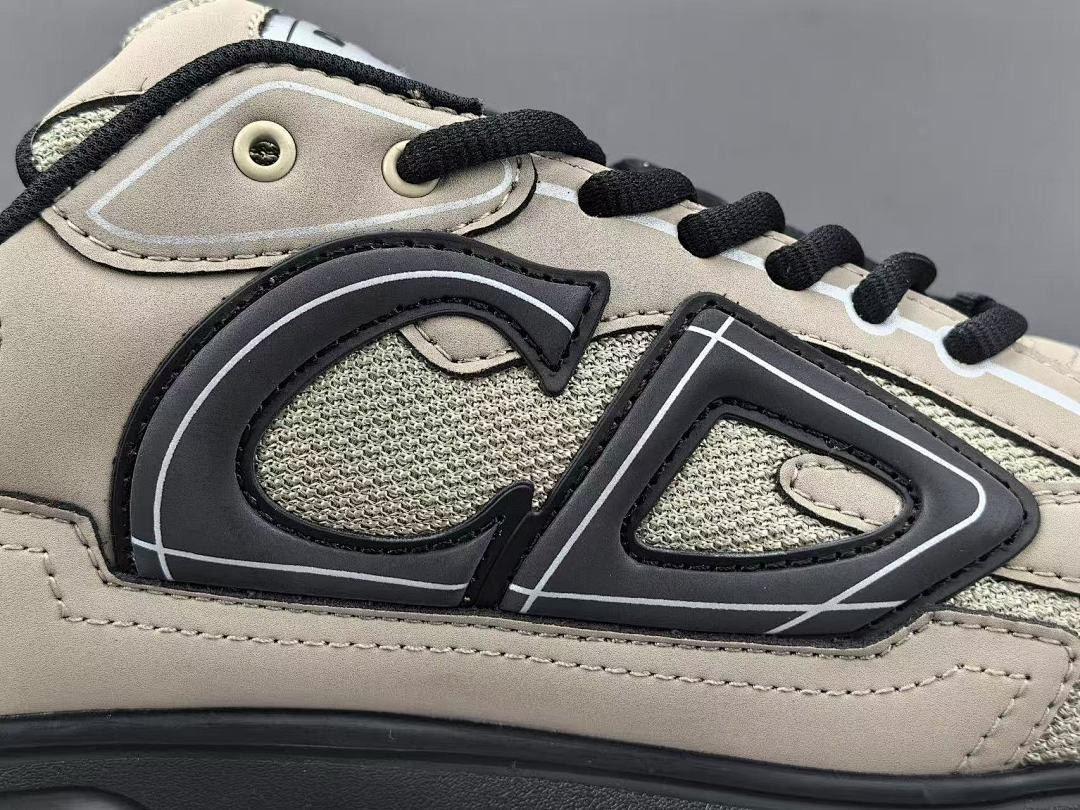 DR B30 SNEAKER