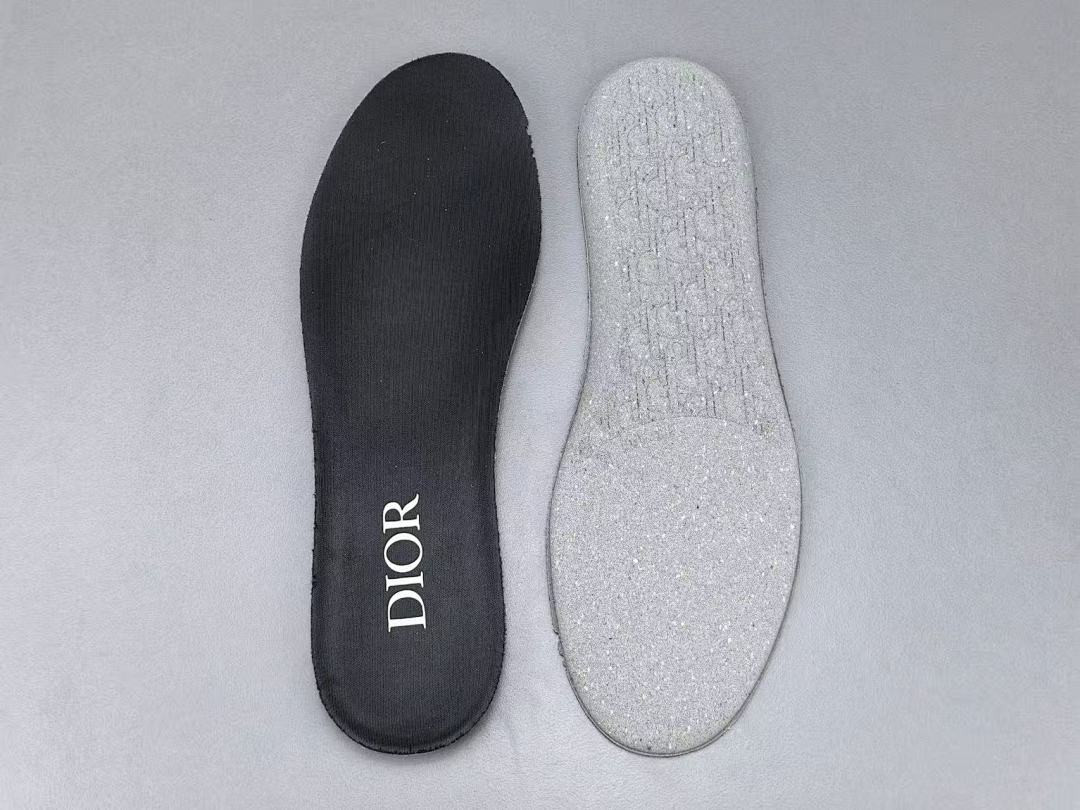DR B30 SNEAKER