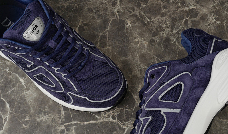 DR B30 SNEAKER