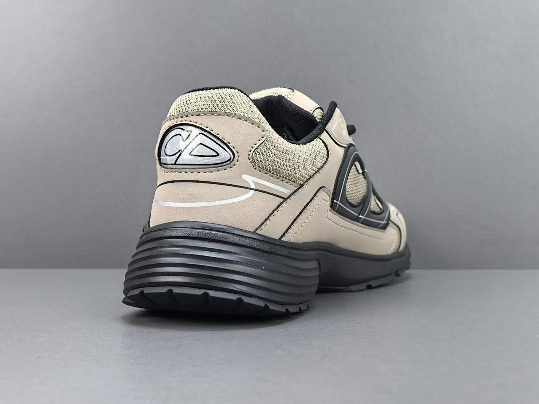 DR B30 SNEAKER