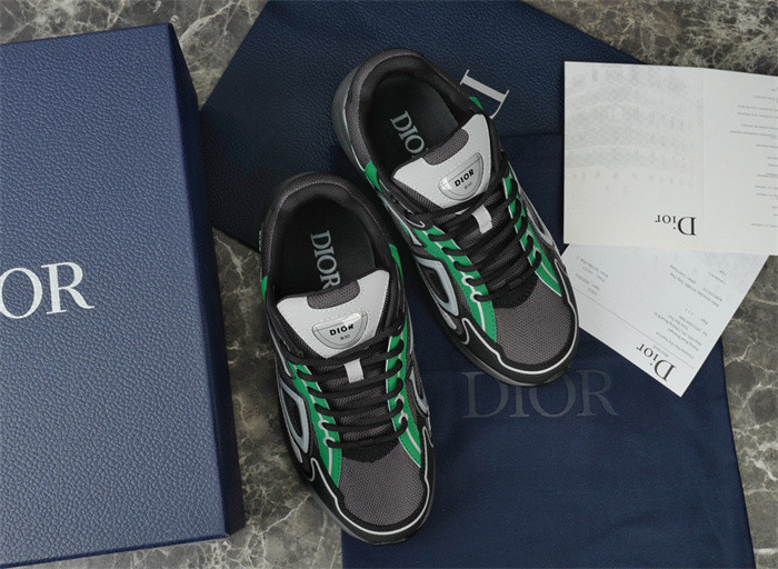DR B30 SNEAKER