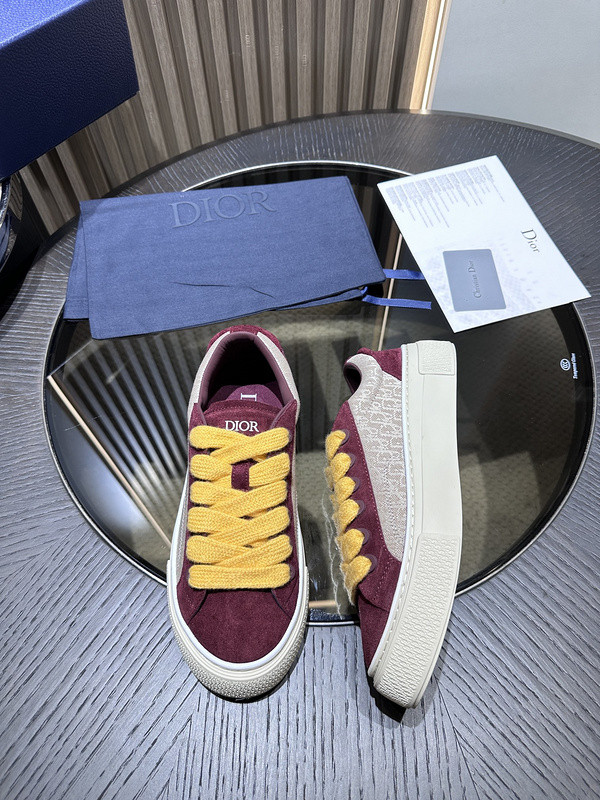 DR B33 SNEAKER