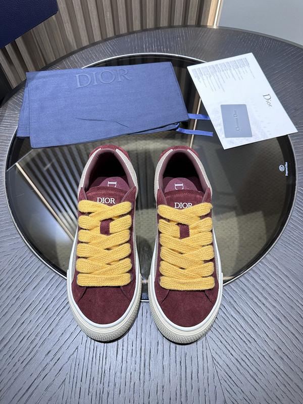 DR B33 SNEAKER