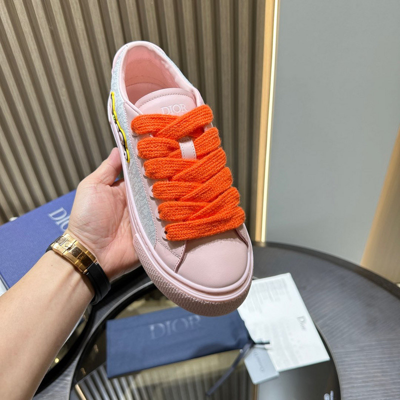 DR B33 SNEAKER