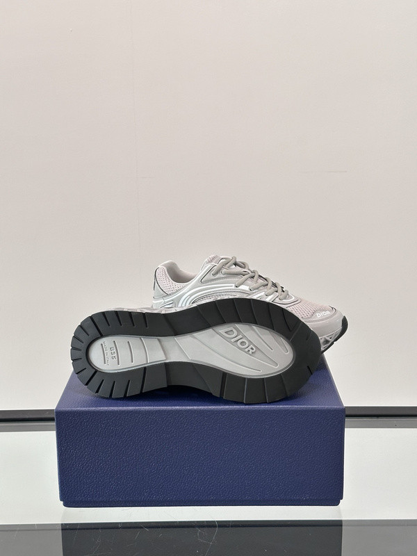 DR B35 NXXT sneaker
