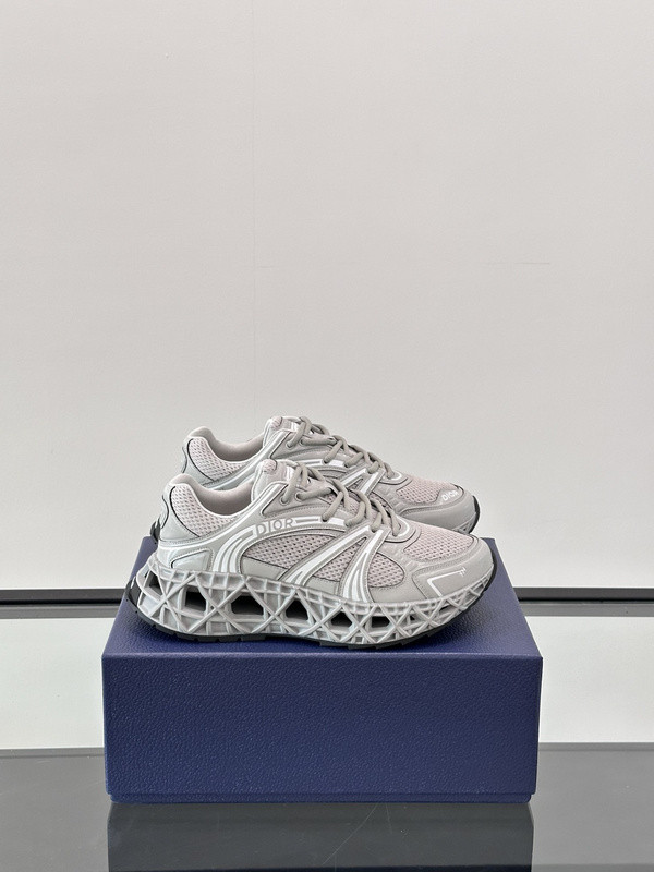 DR B35 NXXT sneaker