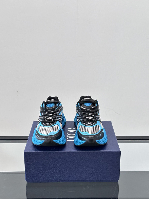 DR B35 NXXT sneaker