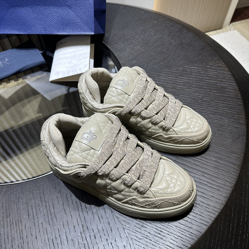 DR BS9 SNEAKER