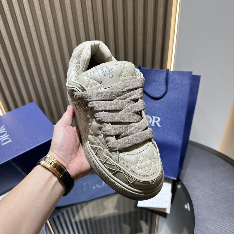 DR BS9 SNEAKER