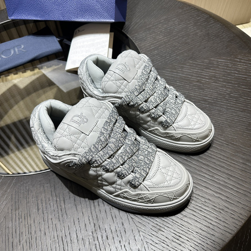 DR BS9 SNEAKER
