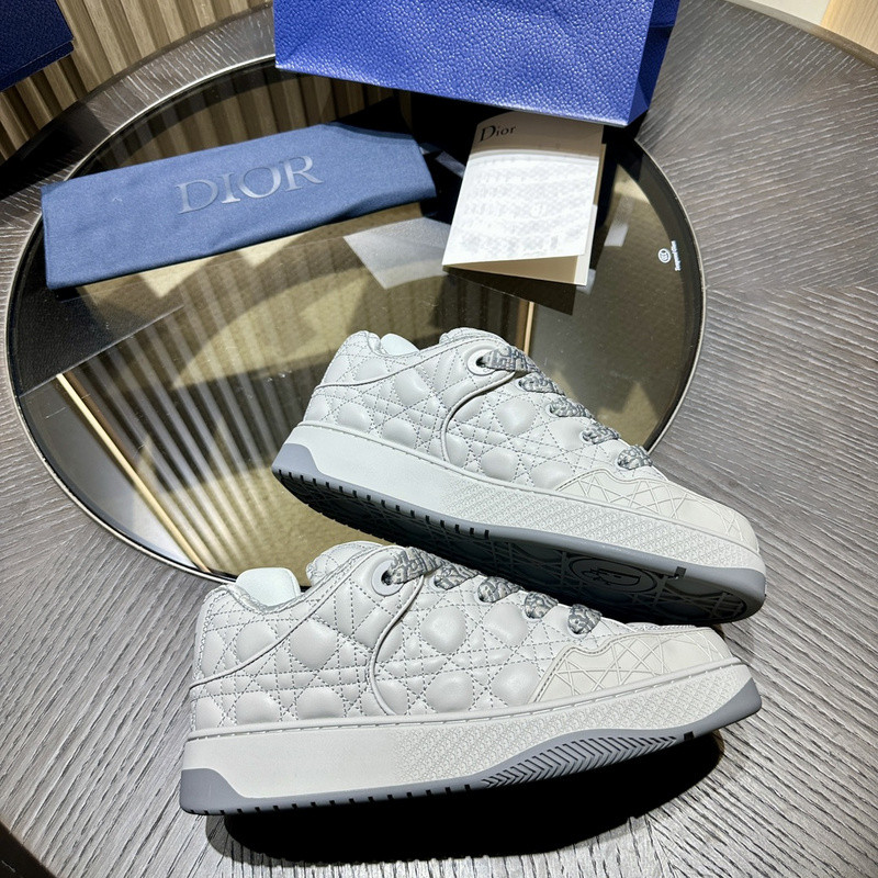 DR BS9 SNEAKER