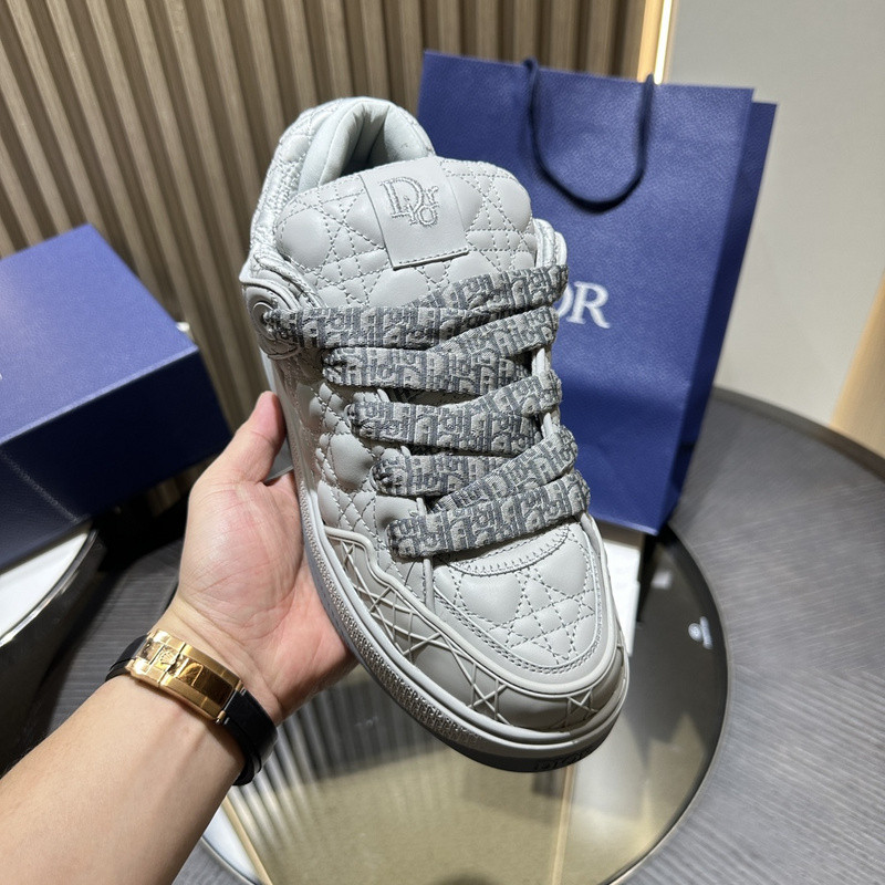 DR BS9 SNEAKER