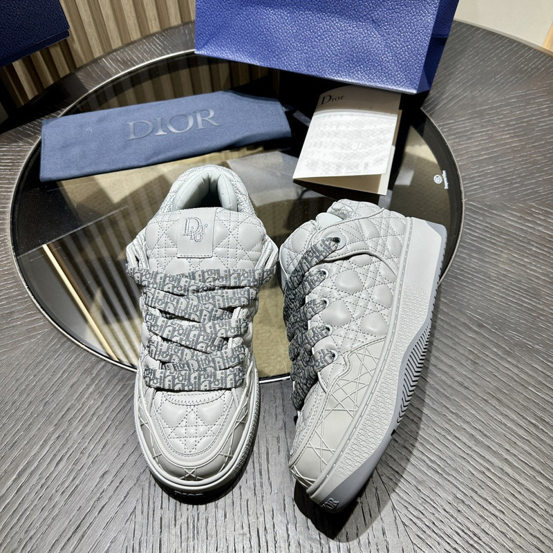 DR BS9 SNEAKER