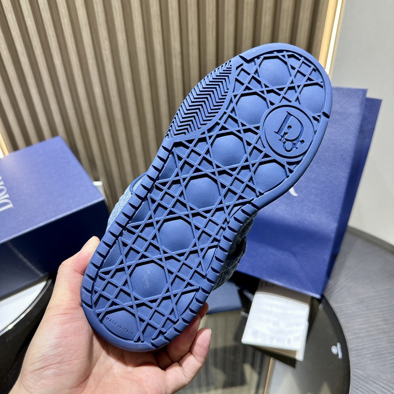 DR BS9 SNEAKER