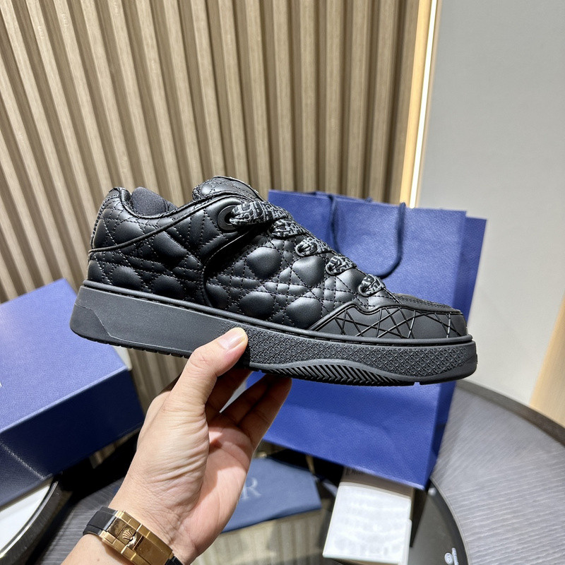 DR BS9 SNEAKER