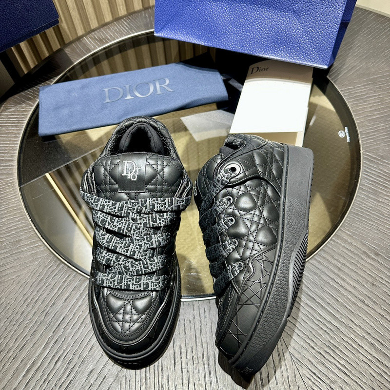 DR BS9 SNEAKER