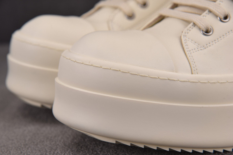 RICK 0WENS SNEAKERS