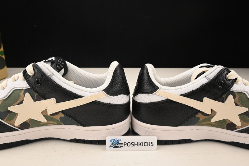 BAPE SNEAKERS