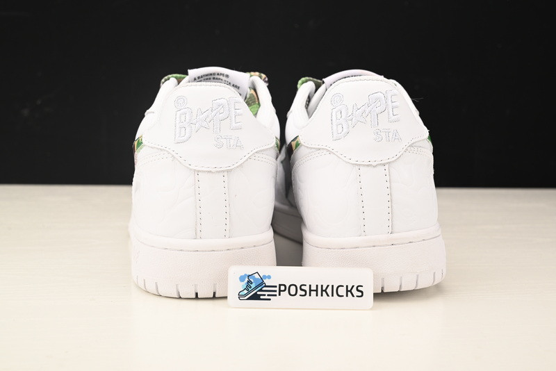 BAPE SNEAKERS