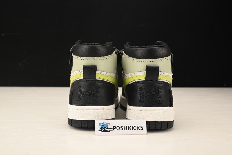 BAPE SNEAKERS