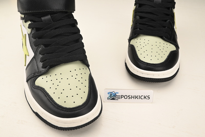 BAPE SNEAKERS