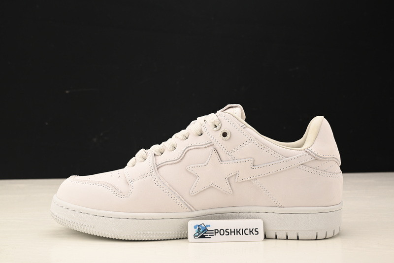BAPE SNEAKERS