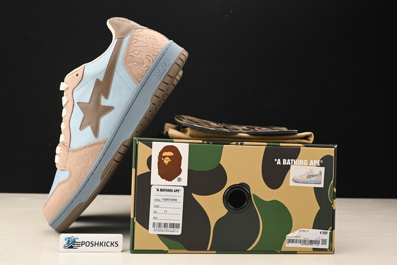 BAPE SNEAKERS