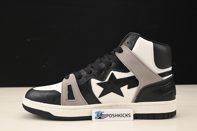 BAPE SNEAKERS