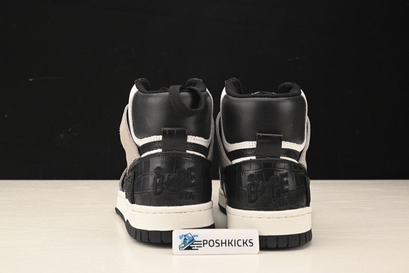 BAPE SNEAKERS