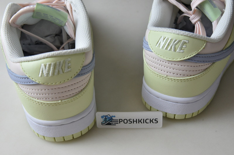 NIKE SB DUNK LOW 